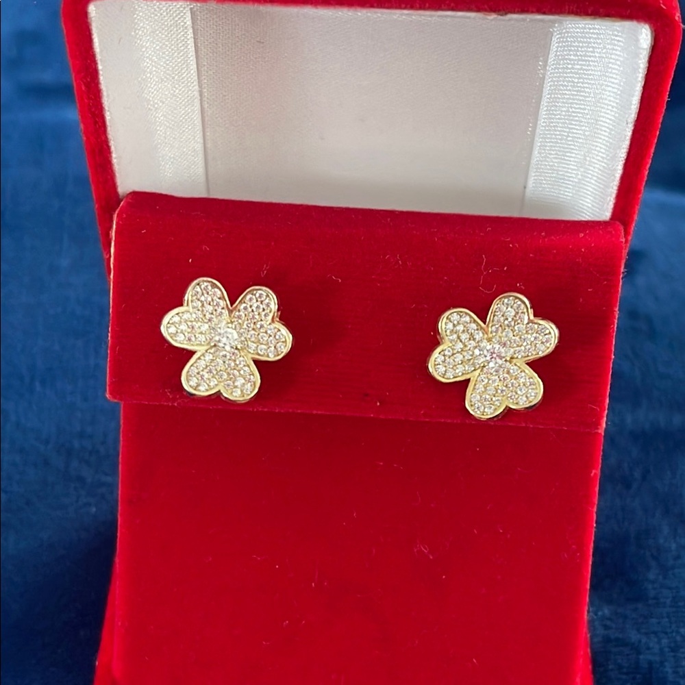 925 Sterling silver yellow gold plated Flowers Stud Earrings